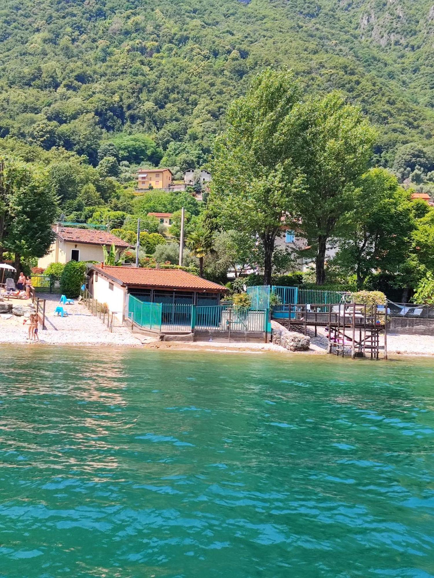 Como Lakeside Cottage - Lakefront Private Garden With Private Access To The Lake Onno ภายนอก รูปภาพ